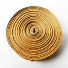 สายผ้า-ผ้ากุ๊น PP  ลายเวอร์จิ้น ขนาด 1.5 นิ้ว บรรจุ 50 เมตร สีกากีแกมทอง