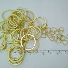 ห่วงพวงกุญแจแบนหนา พร้อมโซ่ข้อต่อสามเหลี่ยม ขนาด 2.5 cm  บรรจุ 100 อัน สีทอง รูป 2