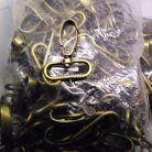 คอหมาโลหะ แฟชั่น ขนาด 3x4.5 cm  บรรจุ 100 อัน สีทองรมดำ