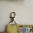คอหมาโลหะหนา ดีด ขนาด 2x4.2 cm  บรรจุ 100 อัน สีนิเกิ้ล รูป 2