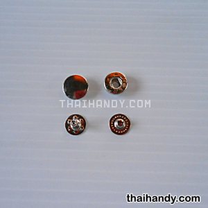 กระดุมแป๊กเหล็ก ขนาดหน้ากว้าง 10 mm (vt2) บรรจุ 10 ชุด สีนิเกิ้ล รูปเต็ม