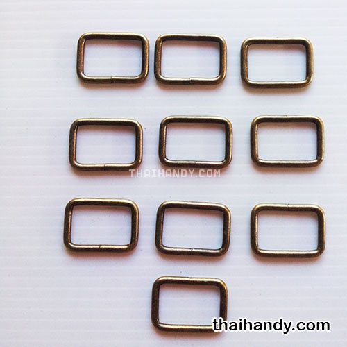 ห่วงเหล็กสี่เหลี่ยม ขนาด 1 นิ้ว บรรจุ 10 อัน สีทองรมดำ รูปเต็ม