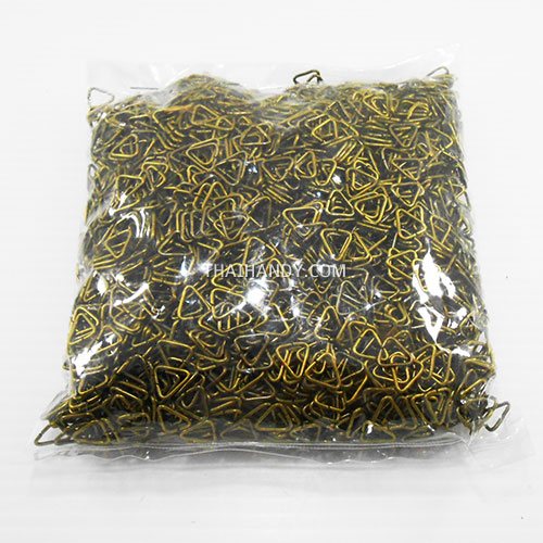ห่วงเหล็กสามเหลี่ยม ขนาด 10.9x10.8 mm  บรรจุ 1 กิโลกรัม สีทองรมดำ รูปเต็ม
