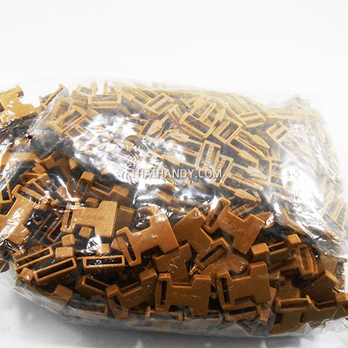 ตัวล็อคสายก้ามปูสี่เหลี่ยม พลาสติก ขนาด 1/2 นิ้ว (4 หุน) บรรจุ 400 อัน สีน้ำตาล รูปเต็ม