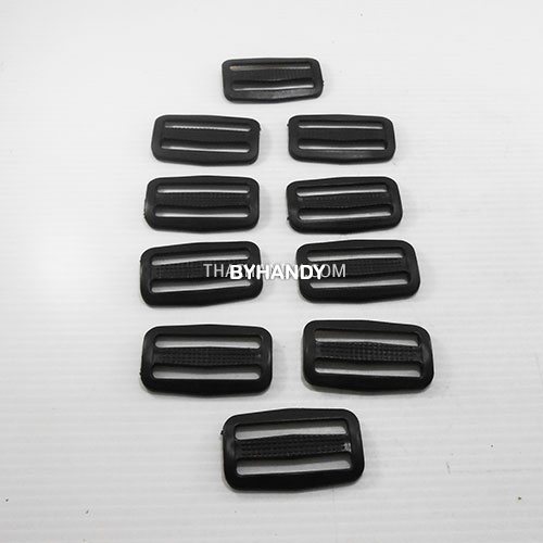 ตัวปรับสายพลาสติก 2 ช่อง ขนาด 2 นิ้ว บรรจุ 2500 อันยกกระสอบ สีดำ รูปเต็ม